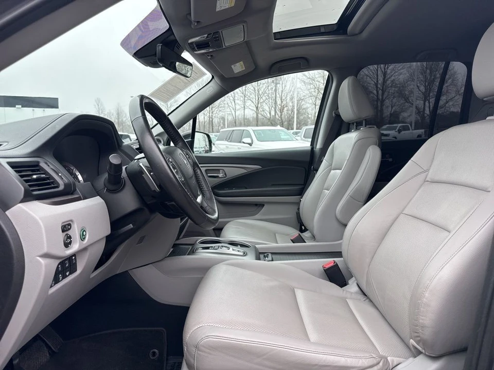 2023 Honda Ridgeline 2nd Gen - Image 9 of 12