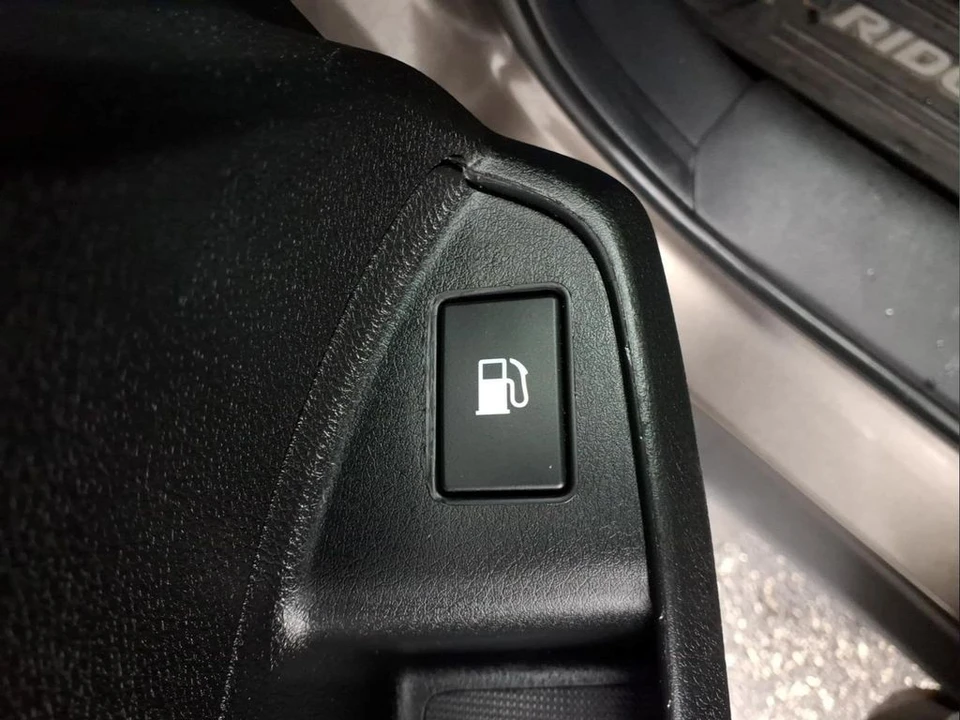 2023 Honda Ridgeline 2nd Gen - Image 17 of 21