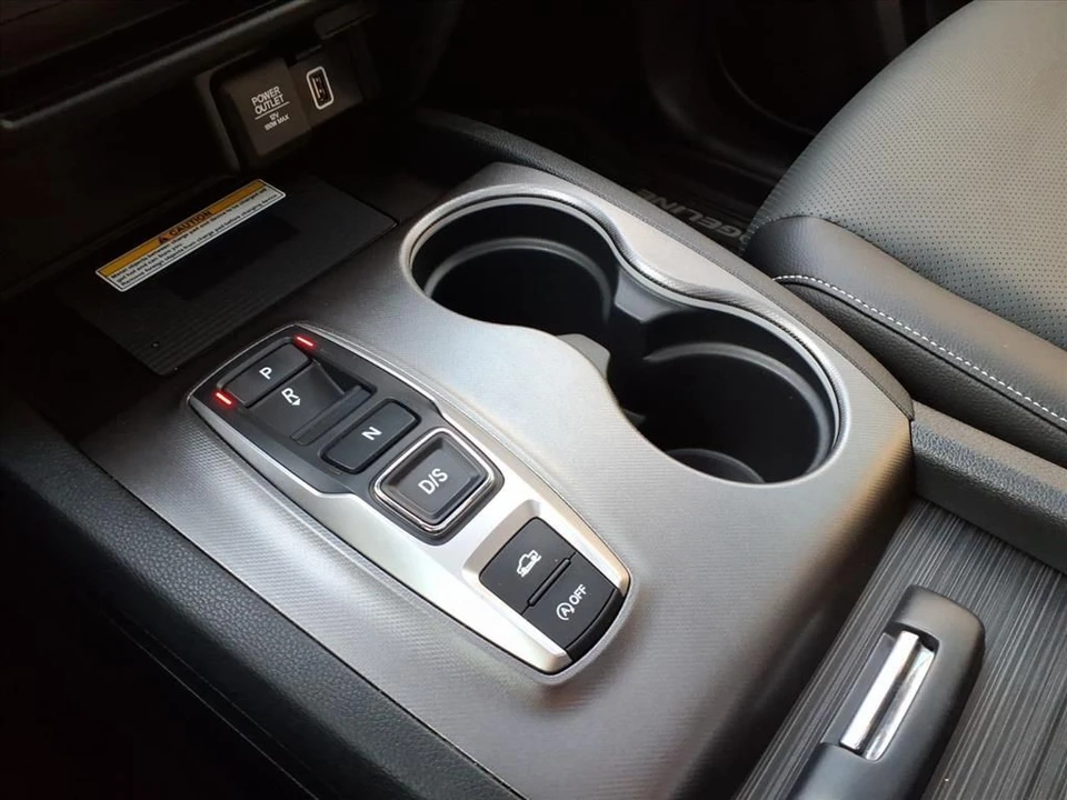 2023 Honda Ridgeline 2nd Gen - Image 15 of 21