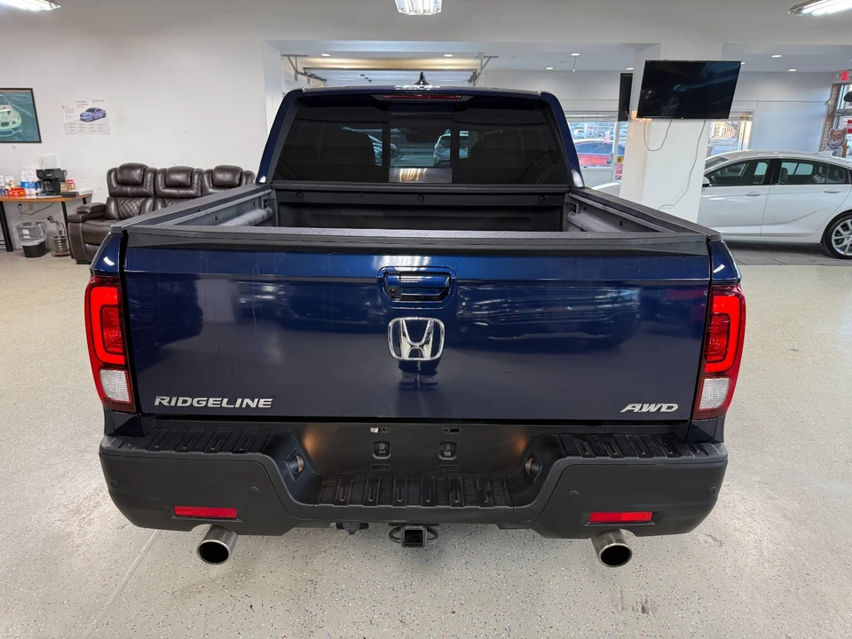 2023 Honda Ridgeline 2nd Gen - Image 9 of 21