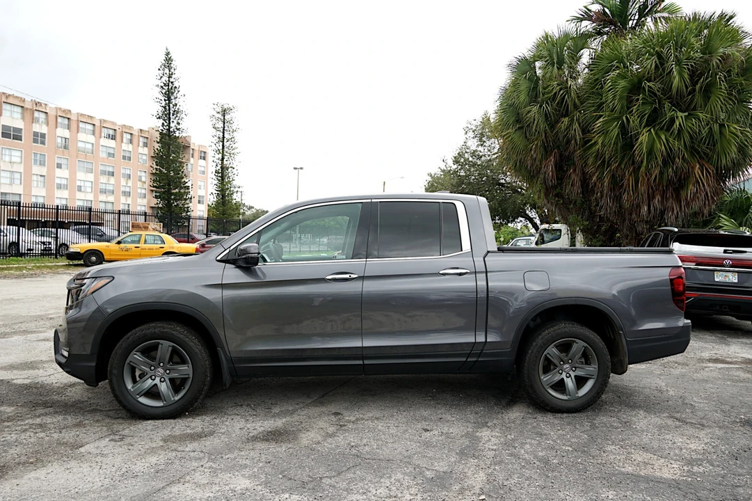 2023 Honda Ridgeline 2nd Gen - Image 5 of 21