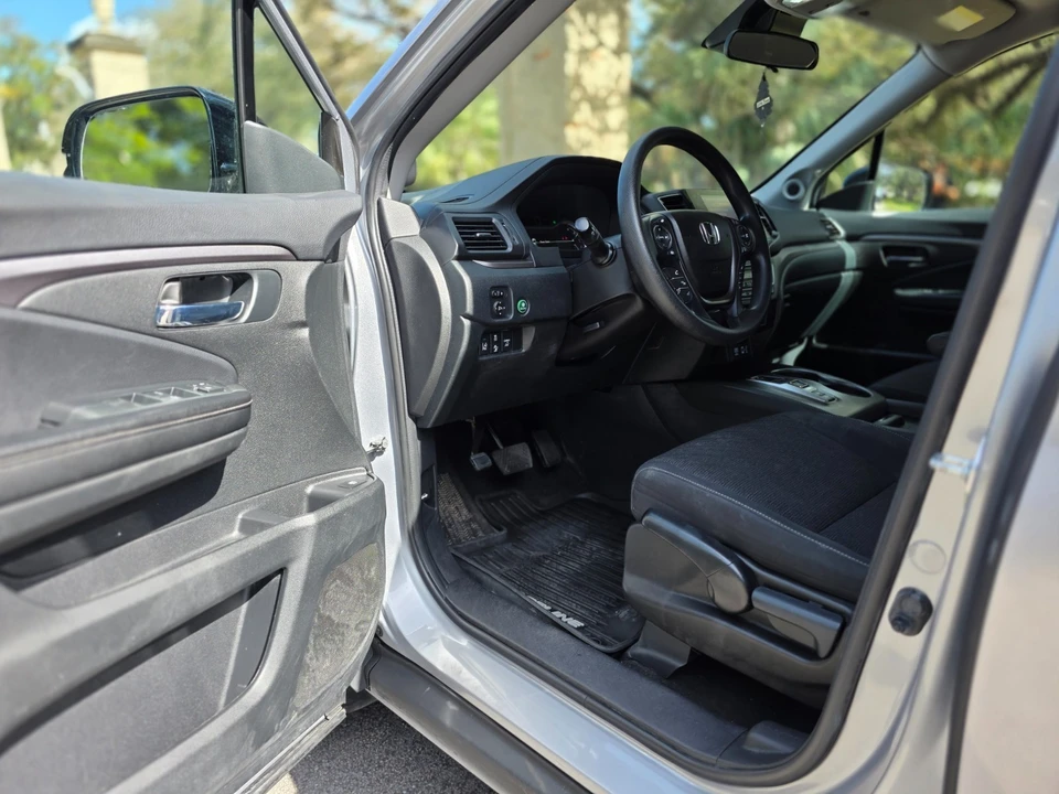 2023 Honda Ridgeline 2nd Gen - Image 17 of 17