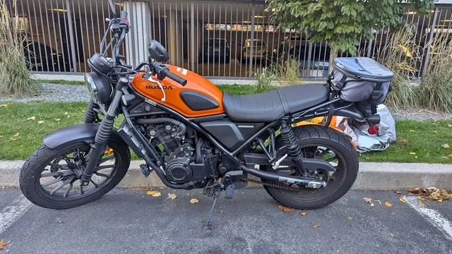 2023 Honda SCL500