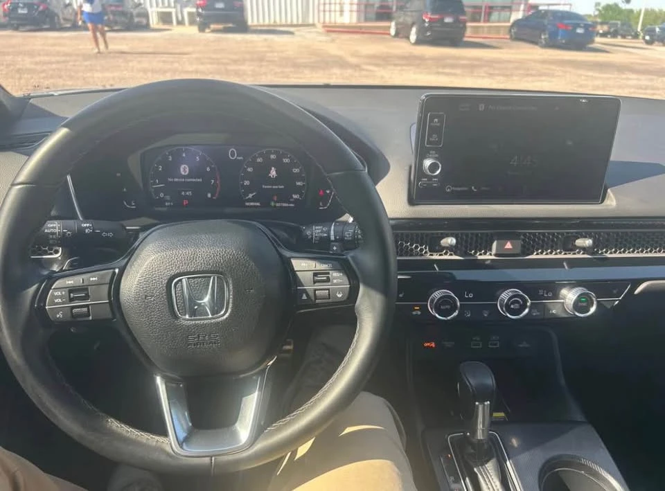 2023 Honda Civic 11th Gen - Image 8 of 10