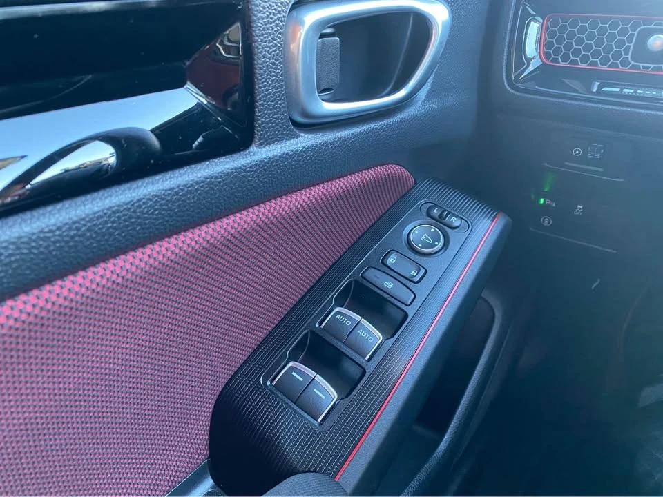 2023 Honda Civic 11th Gen - Image 8 of 14