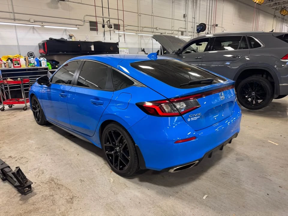 2023 Honda Civic 11th Gen - Image 9 of 17