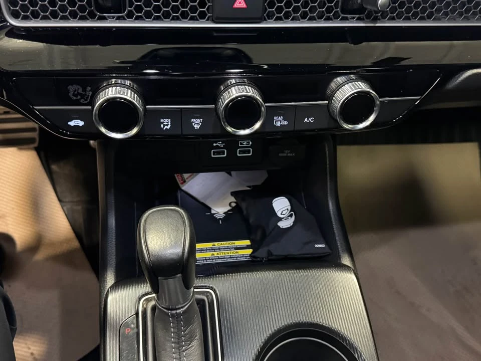 2023 Honda Civic 11th Gen - Image 15 of 17