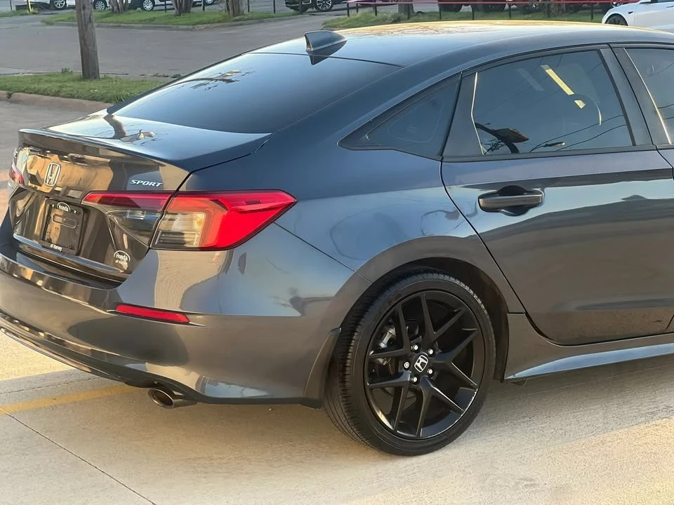 2023 Honda Civic 11th Gen - Image 8 of 20