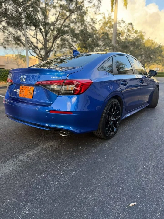 2023 Honda Civic 11th Gen - Image 2 of 11