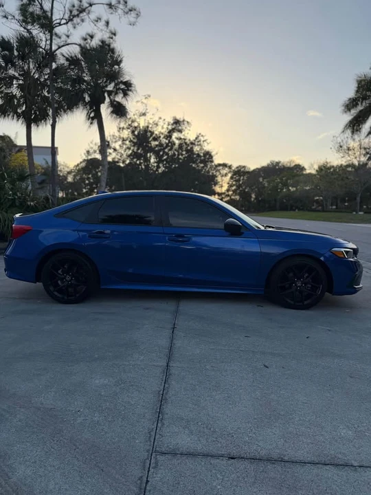 2023 Honda Civic 11th Gen - Image 10 of 14