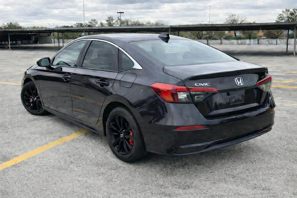 2023 Honda Civic 11th Gen - Image 2 of 9