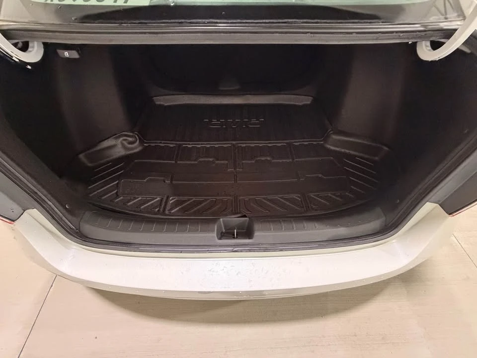 2023 Honda Civic 11th Gen - Image 6 of 7
