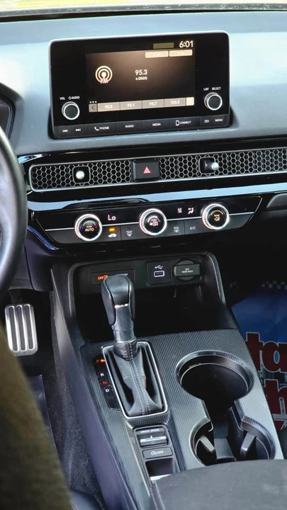 2023 Honda Civic 11th Gen - Image 6 of 9