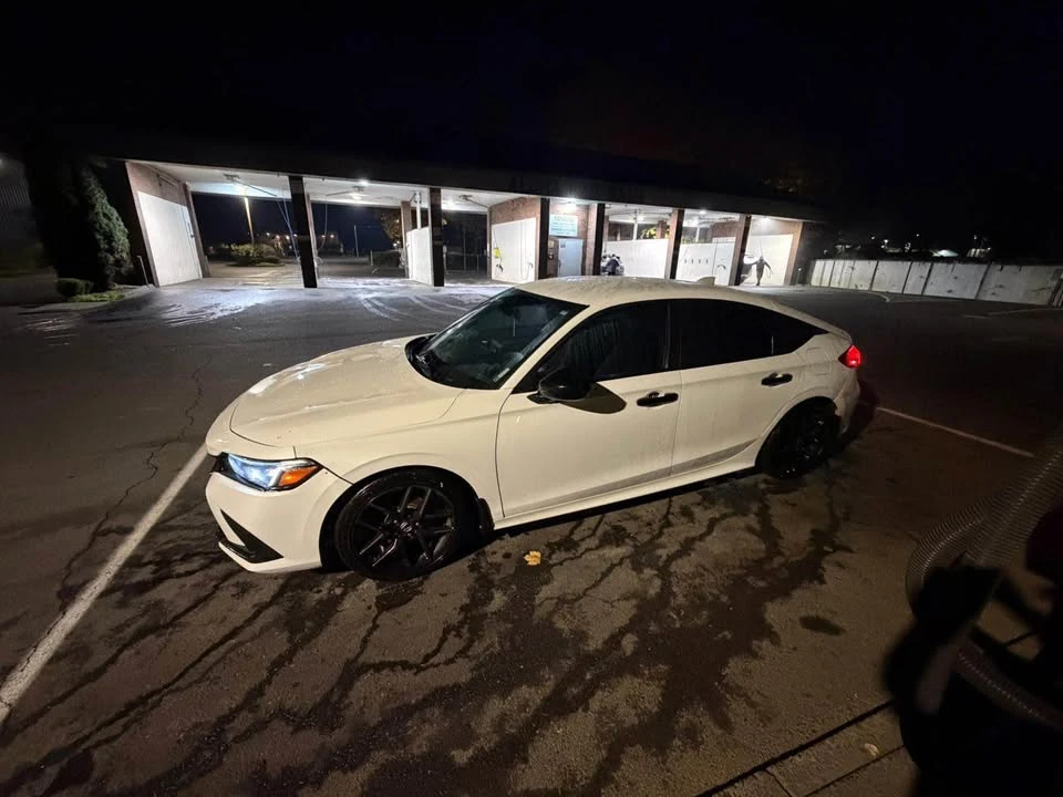 2023 Honda Civic 11th Gen - Image 8 of 10