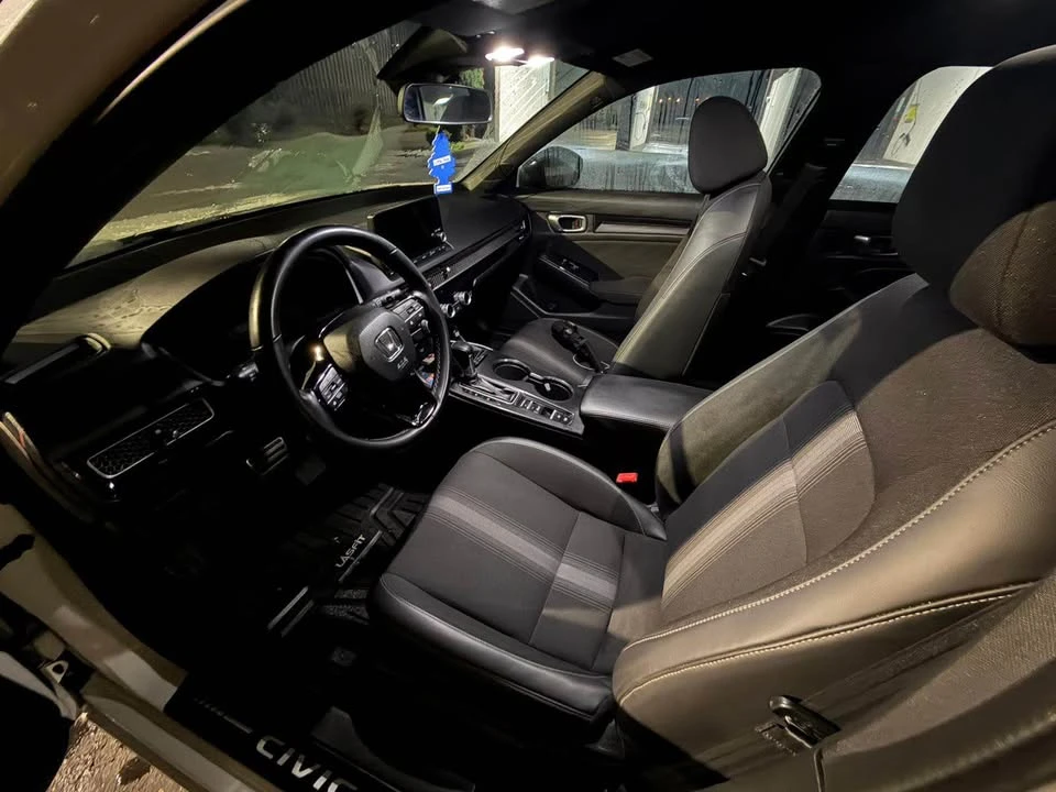 2023 Honda Civic 11th Gen - Image 7 of 10