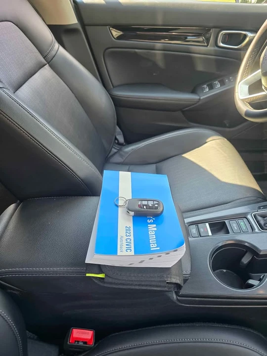 2023 Honda Civic 11th Gen - Image 18 of 19