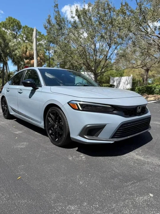 2023 Honda Civic 11th Gen - Image 2 of 12