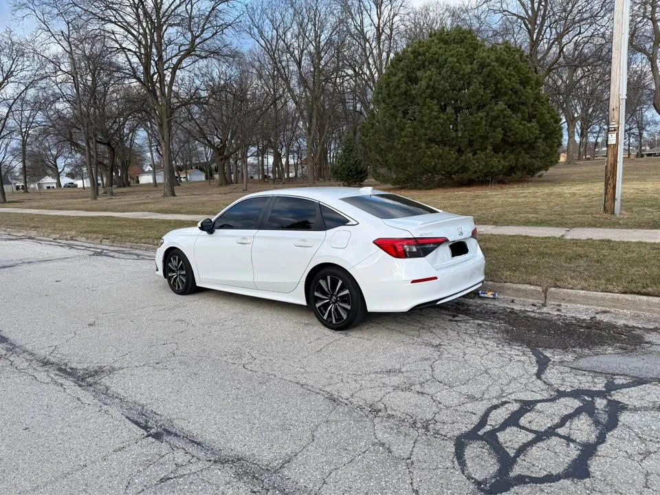 2023 Honda Civic 11th Gen - Image 12 of 14