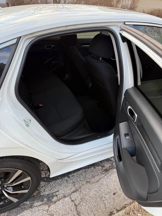 2023 Honda Civic 11th Gen - Image 6 of 14