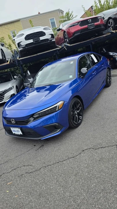 2023 Honda Civic 11th Gen - Image 2 of 3