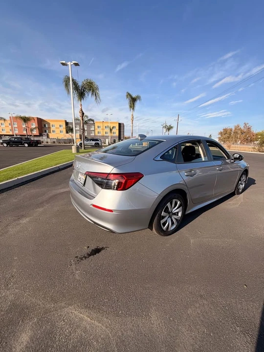2023 Honda Civic 11th Gen - Image 2 of 7