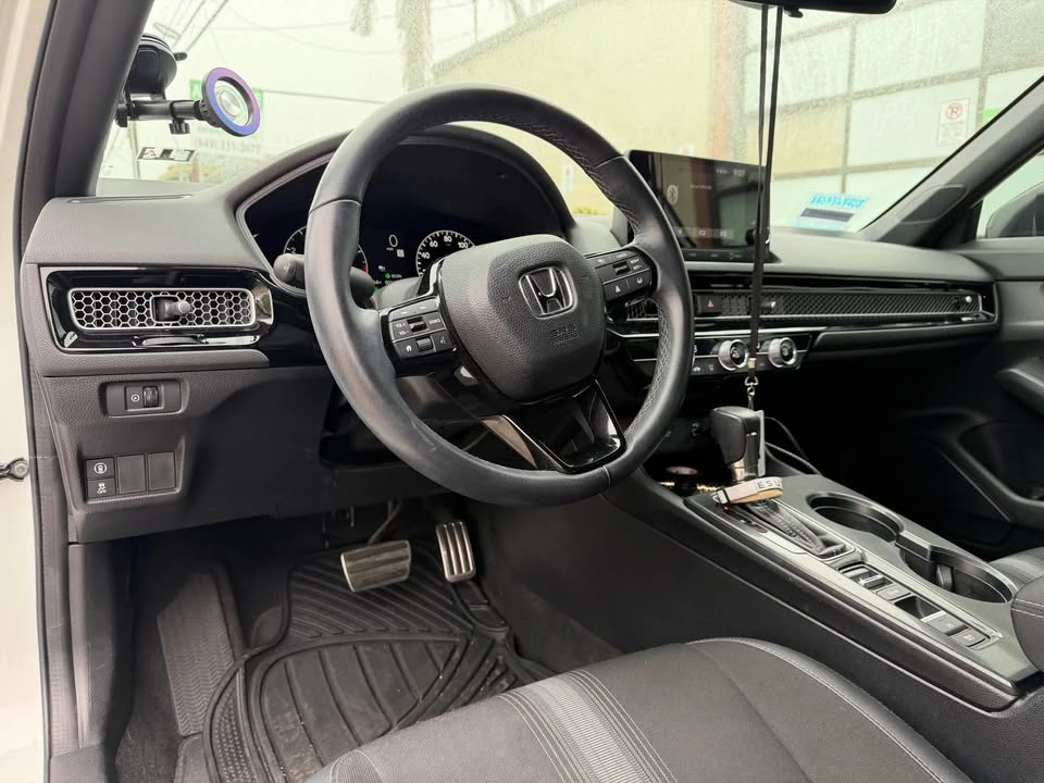 2023 Honda Civic 11th Gen - Image 13 of 20