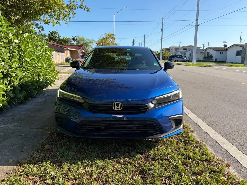 2023 Honda Civic 11th Gen - Image 2 of 12