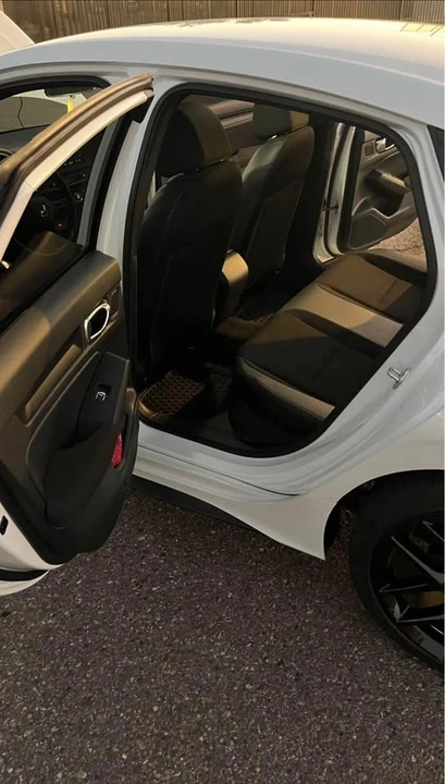 2023 Honda Civic 11th Gen - Image 3 of 10