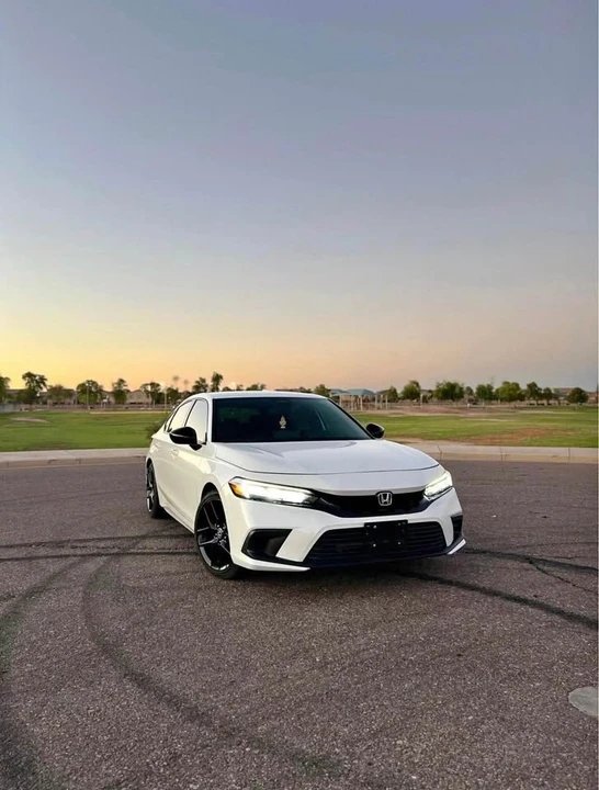 2023 Honda Civic 11th Gen - Image 9 of 10