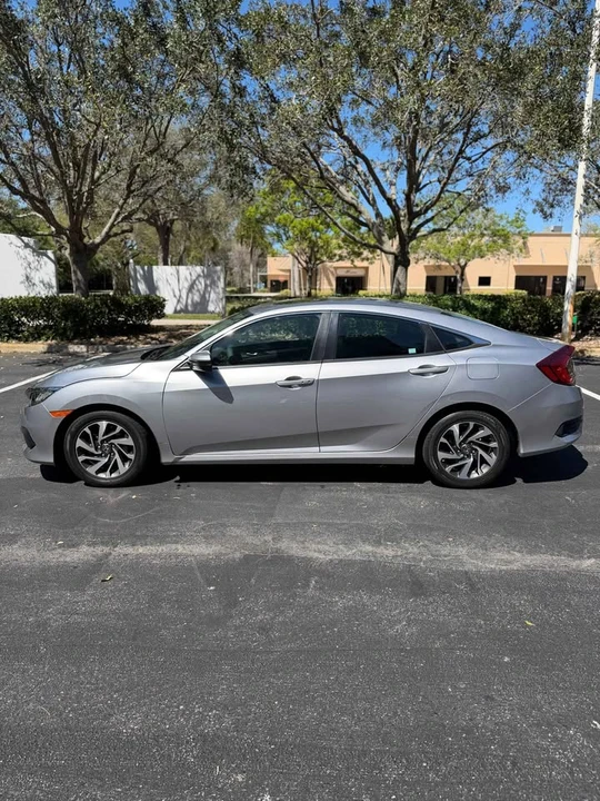 2023 Honda Civic 11th Gen - Image 8 of 14