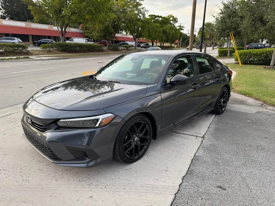 2023 Honda Civic 11th Gen - Image 2 of 8