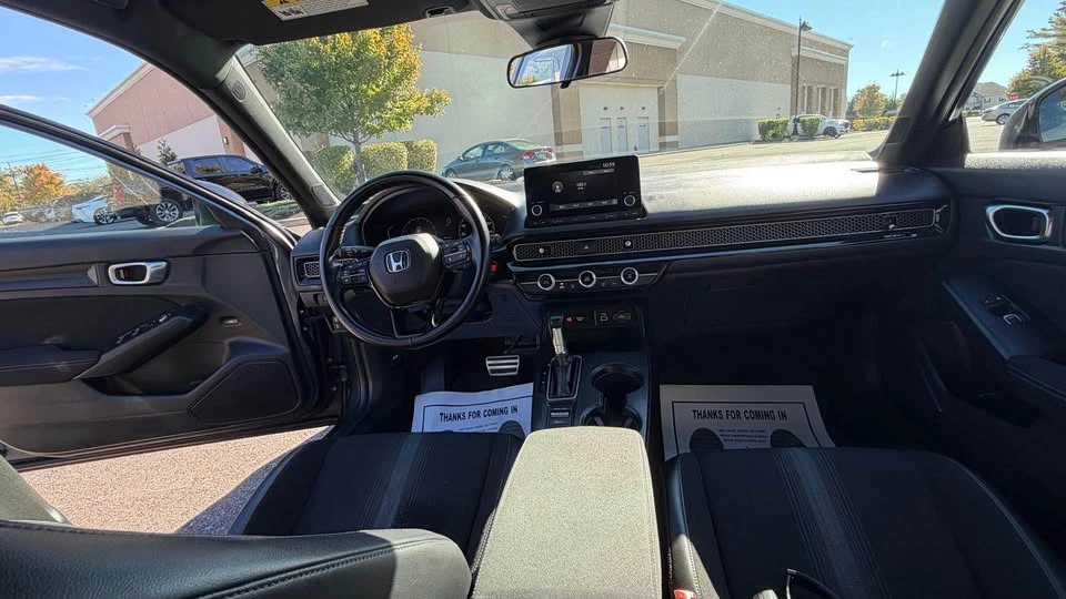 2023 Honda Civic 11th Gen - Image 18 of 20