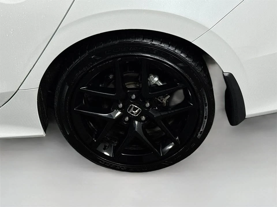 2023 Honda Civic 11th Gen - Image 11 of 17