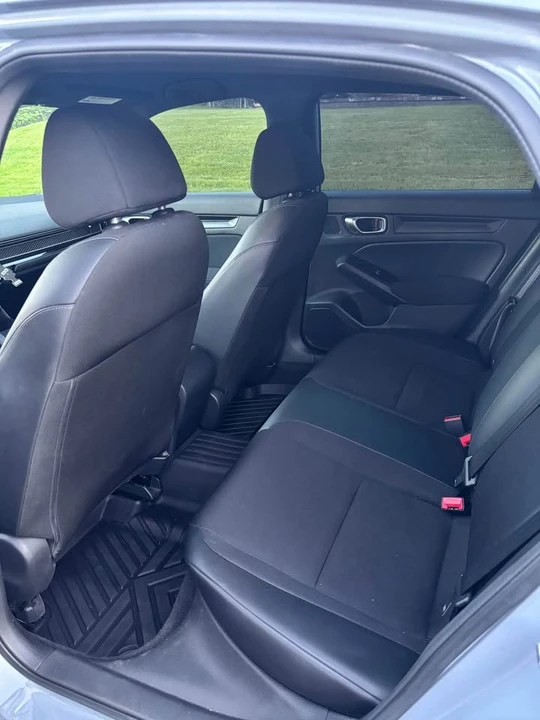2023 Honda Civic 11th Gen - Image 10 of 13