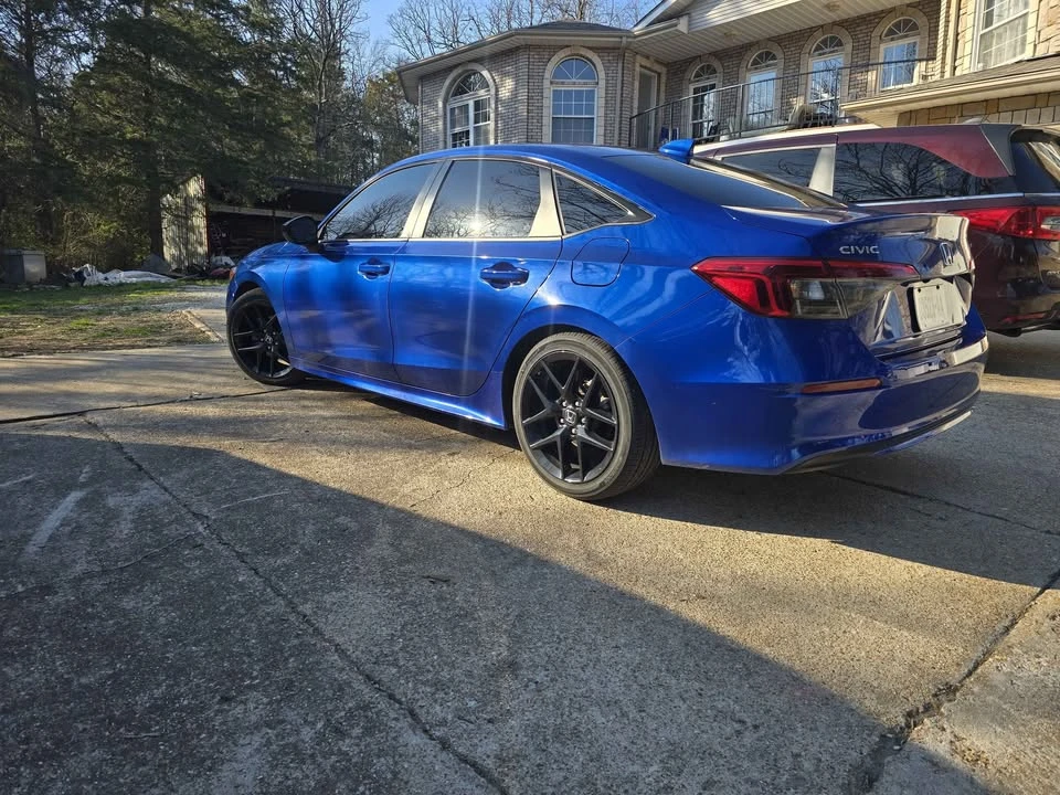 2023 Honda Civic 11th Gen - Image 2 of 12