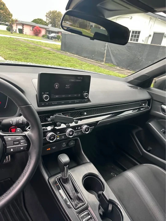 2023 Honda Civic 11th Gen - Image 13 of 14