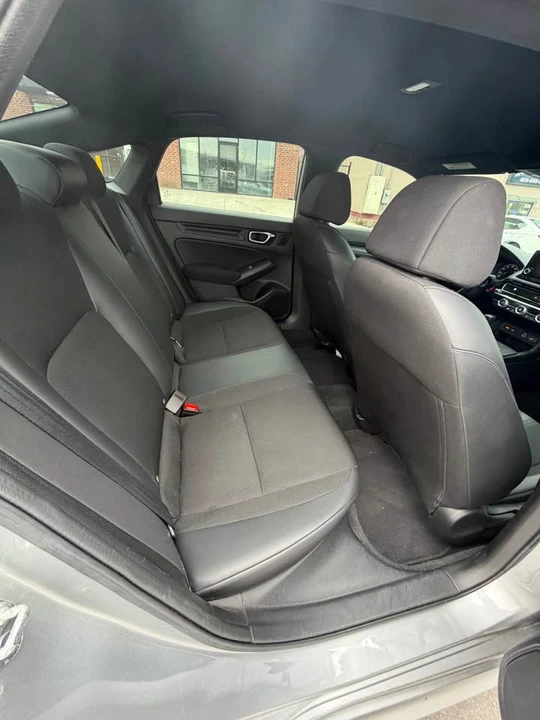 2023 Honda Civic 11th Gen - Image 9 of 12