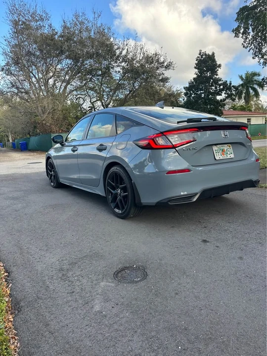 2023 Honda Civic 11th Gen - Image 8 of 11