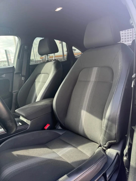 2023 Honda Civic 11th Gen - Image 9 of 15