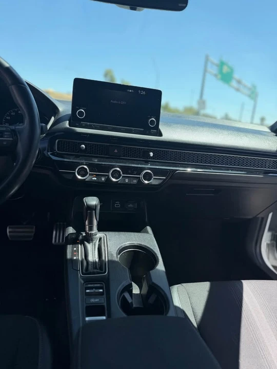 2023 Honda Civic 11th Gen - Image 8 of 11
