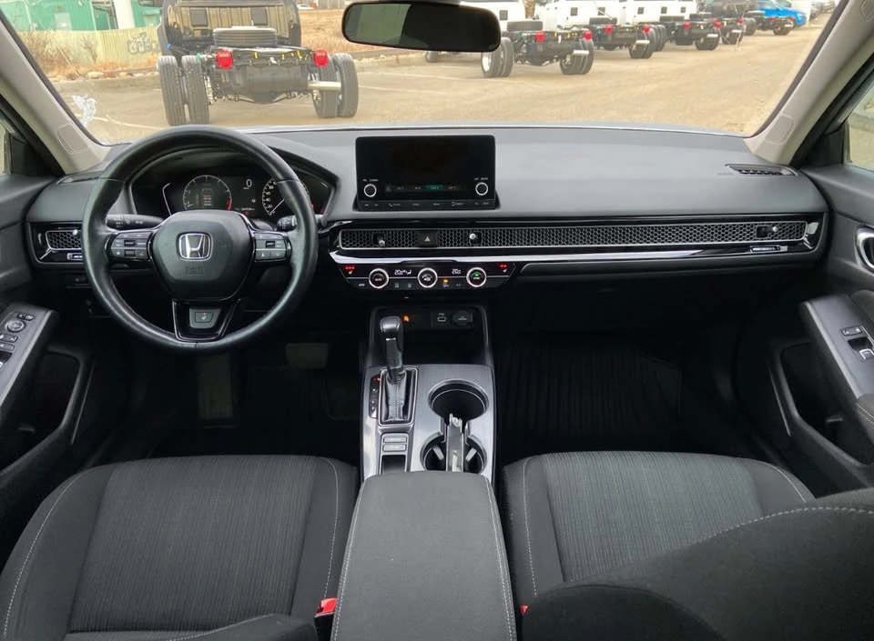 2023 Honda Civic 11th Gen - Image 16 of 18