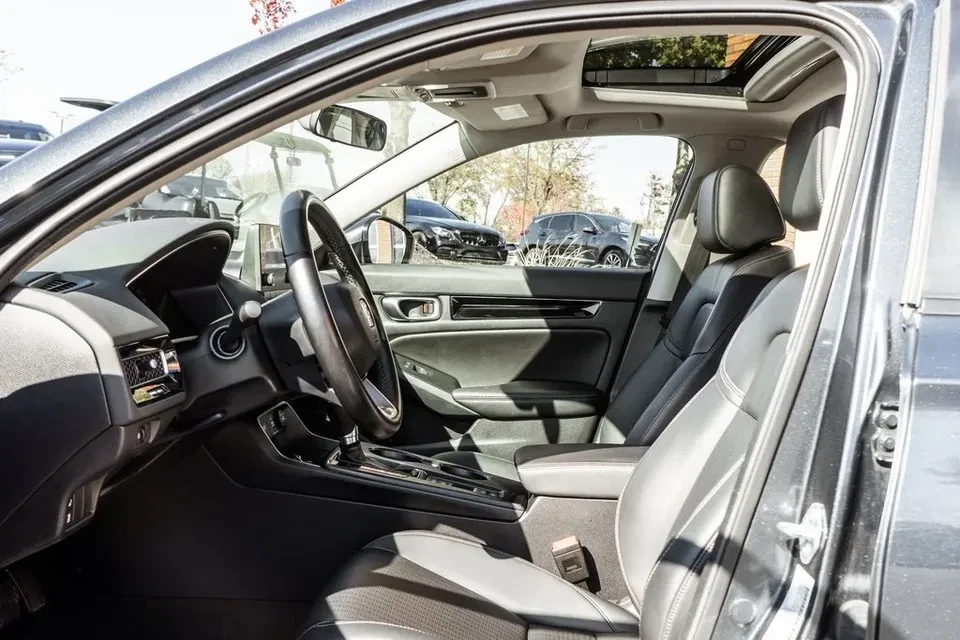 2023 Honda Civic 11th Gen - Image 16 of 18