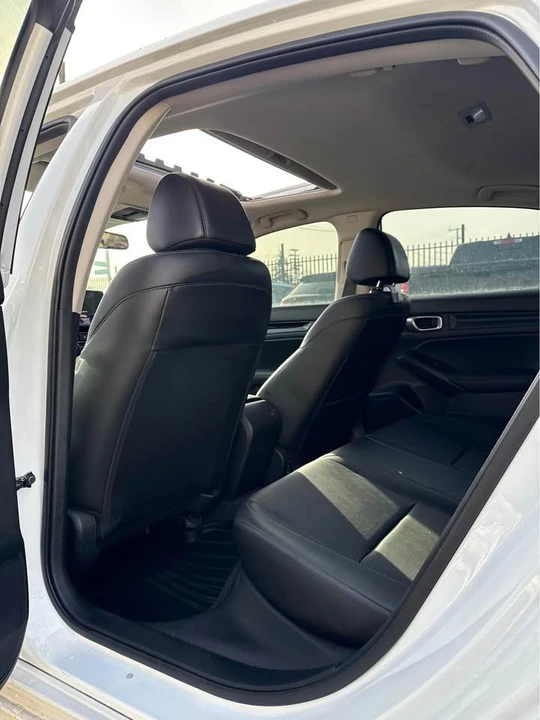 2023 Honda Civic 11th Gen - Image 12 of 14