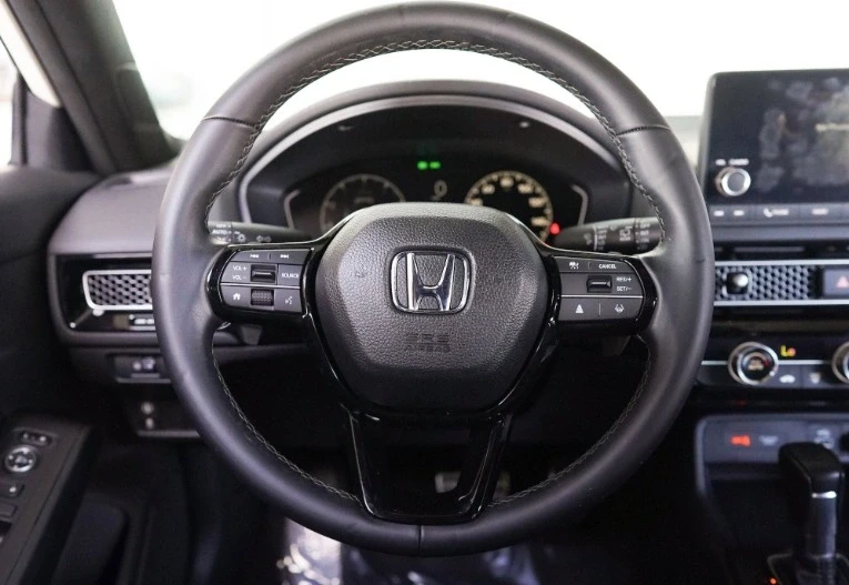2023 Honda Civic 11th Gen - Image 8 of 10