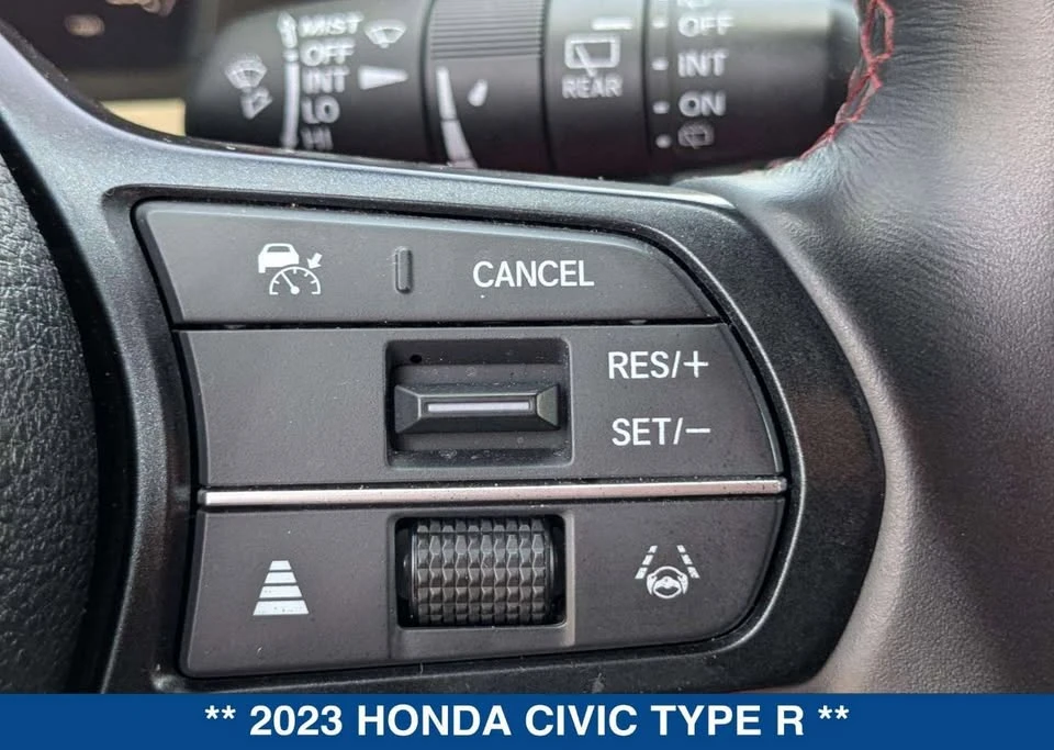 2023 Honda FL5 Civic Type R - Image 15 of 20