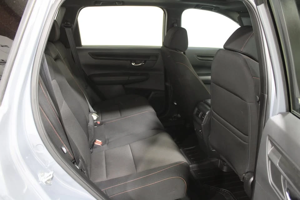 2023 Honda CR-V 6th Gen - Image 8 of 10