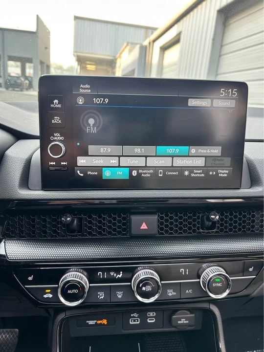 2023 Honda CR-V 6th Gen - Image 9 of 15