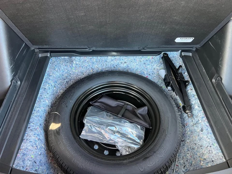 2023 Honda CR-V 6th Gen - Image 13 of 13