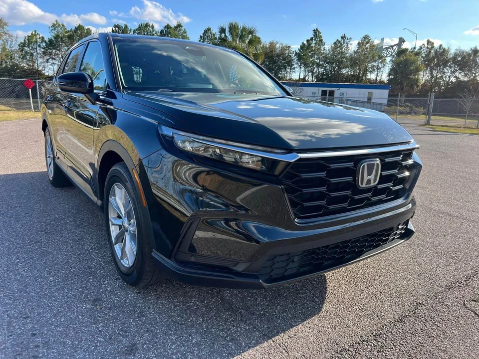 2023 Honda CR-V 6th Gen - Image 2 of 13