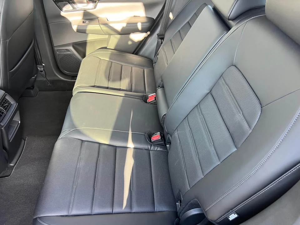 2023 Honda CR-V 6th Gen - Image 8 of 13
